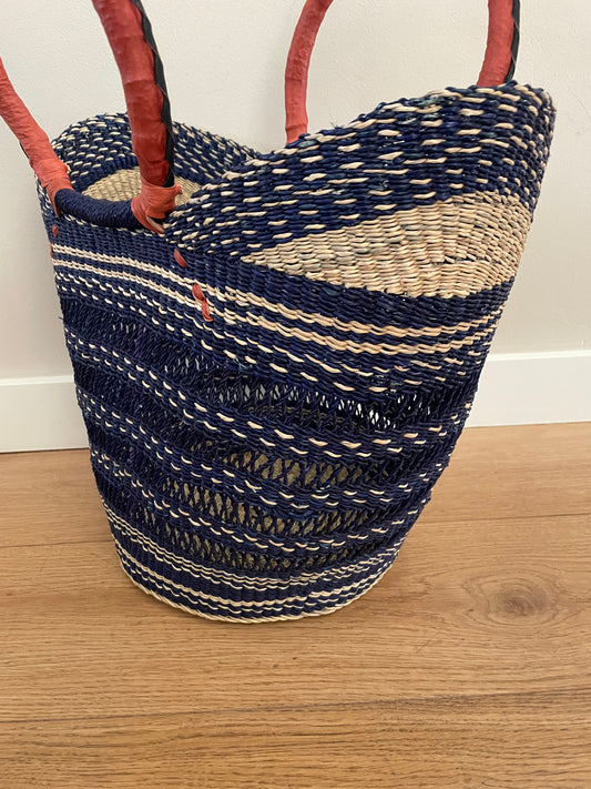 Bolga opengewerkte rieten mand blauw