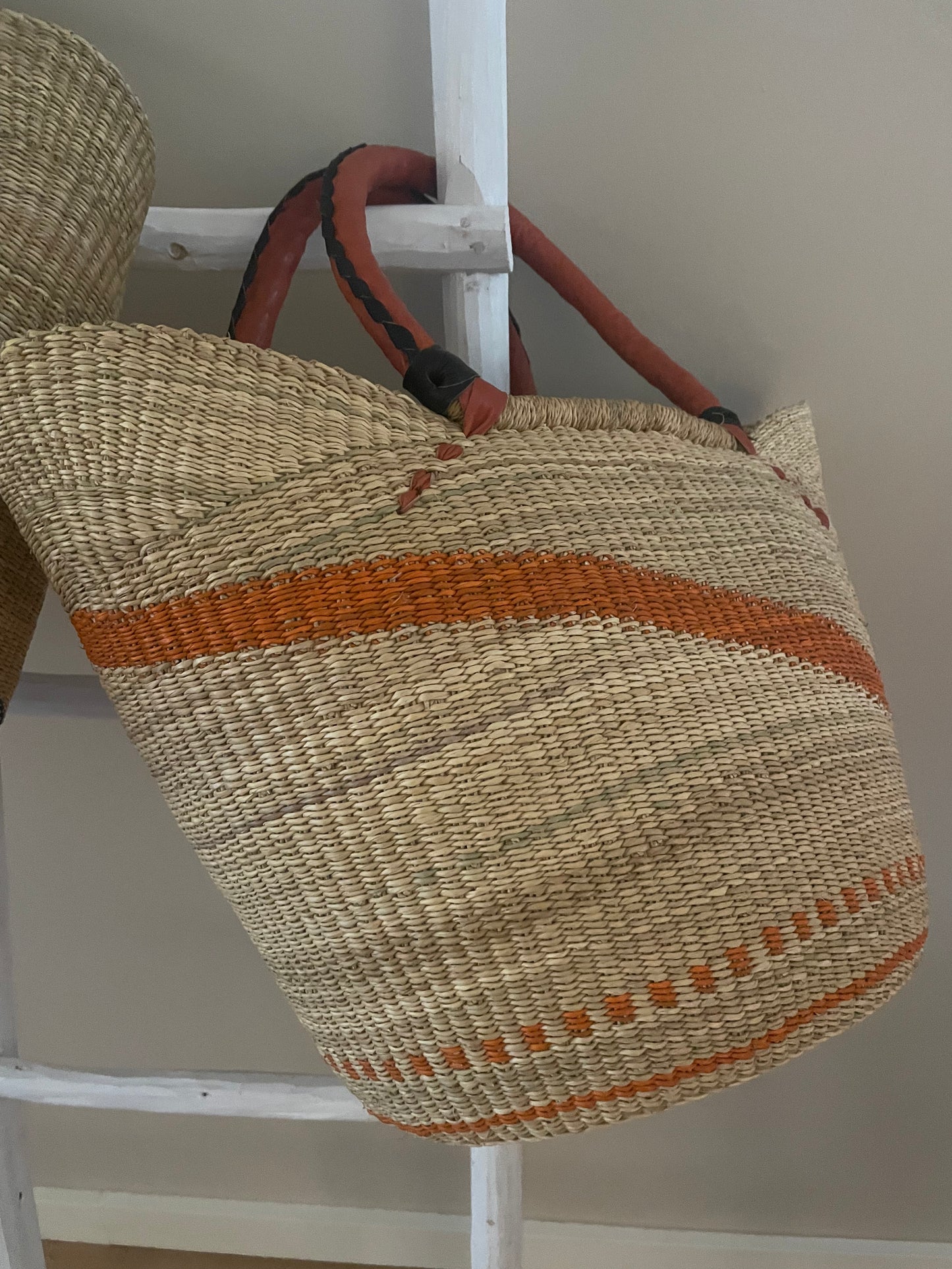 Bolga rieten mand naturel/oranje