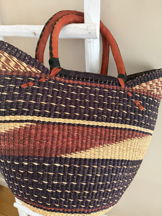 Bolga rieten mand bruin / donkerblauw