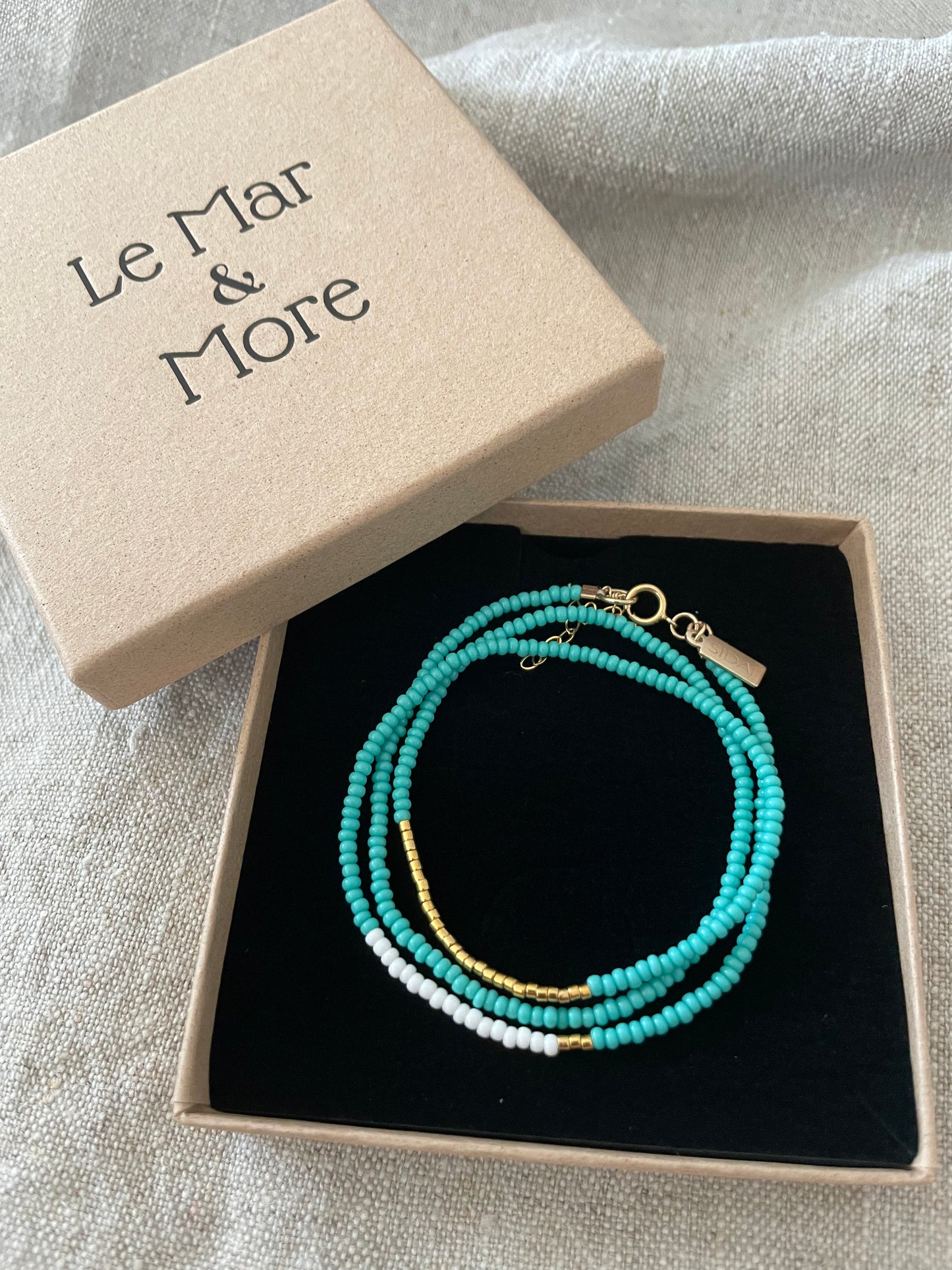 Triple wrap Endito armband turquoise